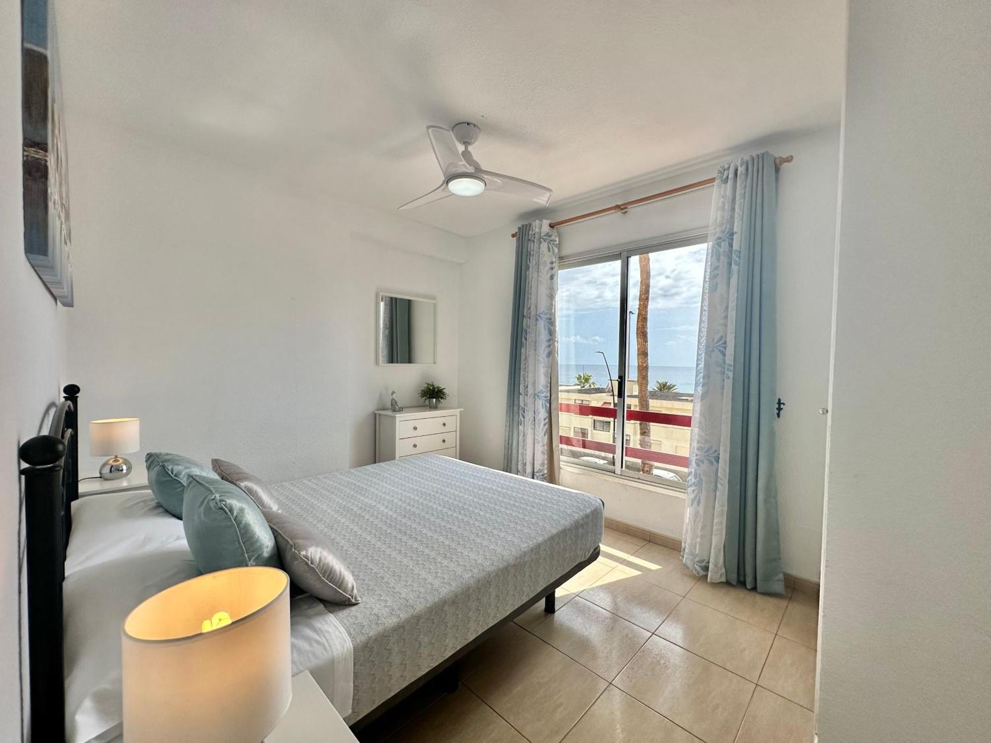 Sunbeach Apartment Arona  Zewnętrze zdjęcie