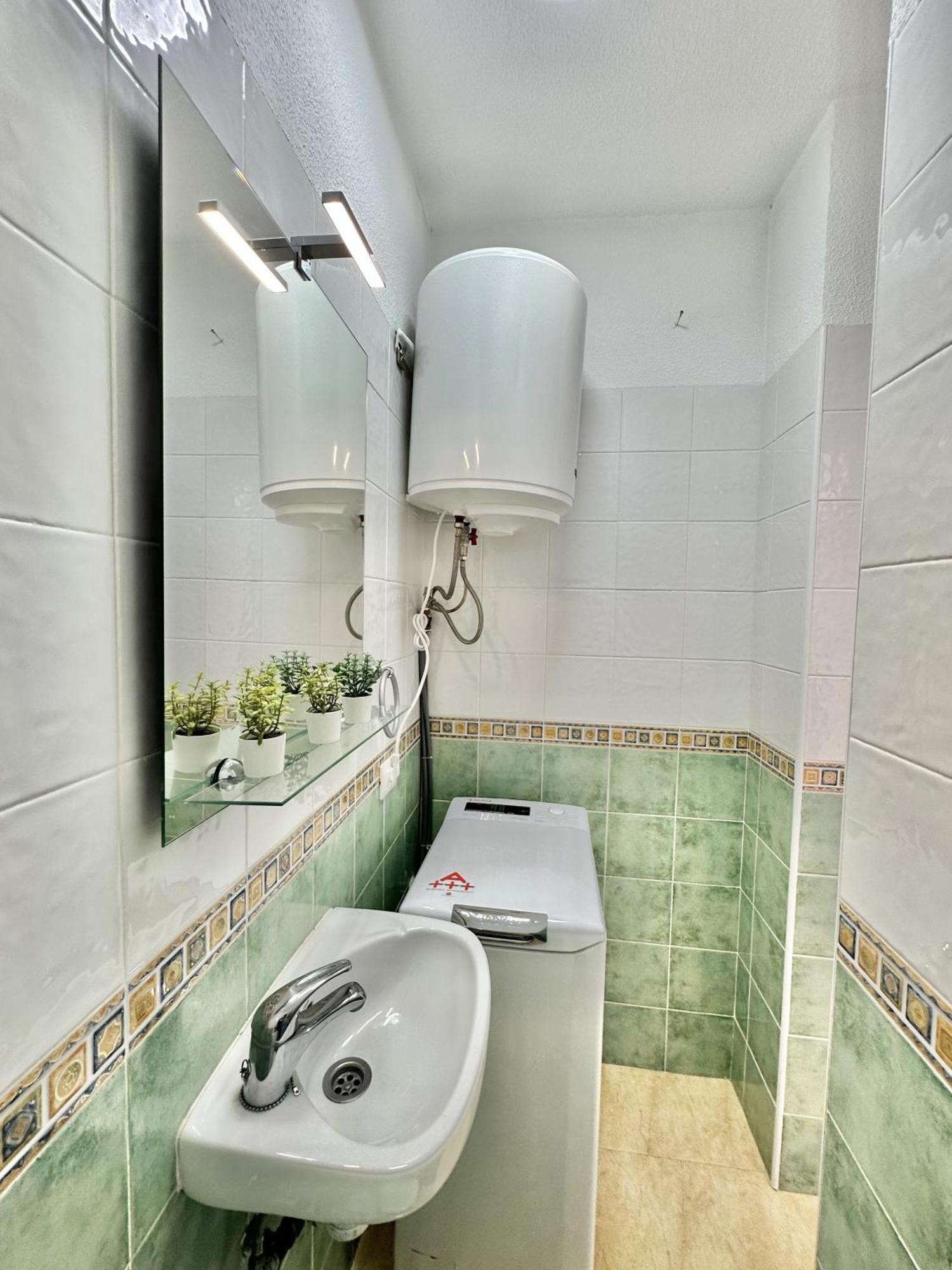 Sunbeach Apartment Arona  Zewnętrze zdjęcie