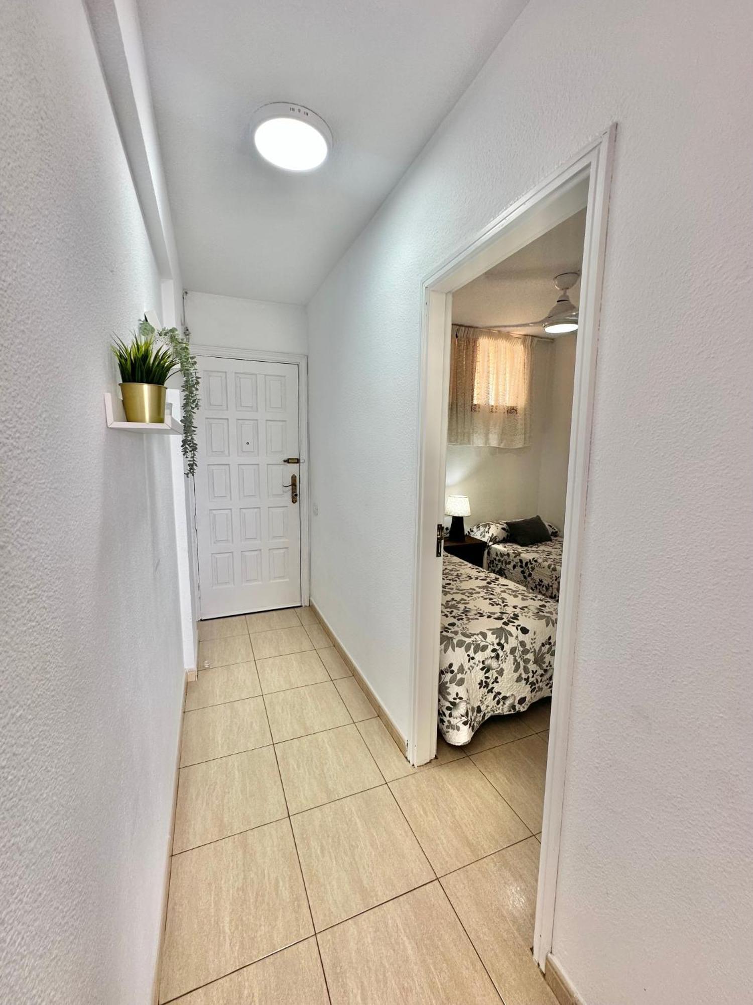Sunbeach Apartment Arona  Zewnętrze zdjęcie