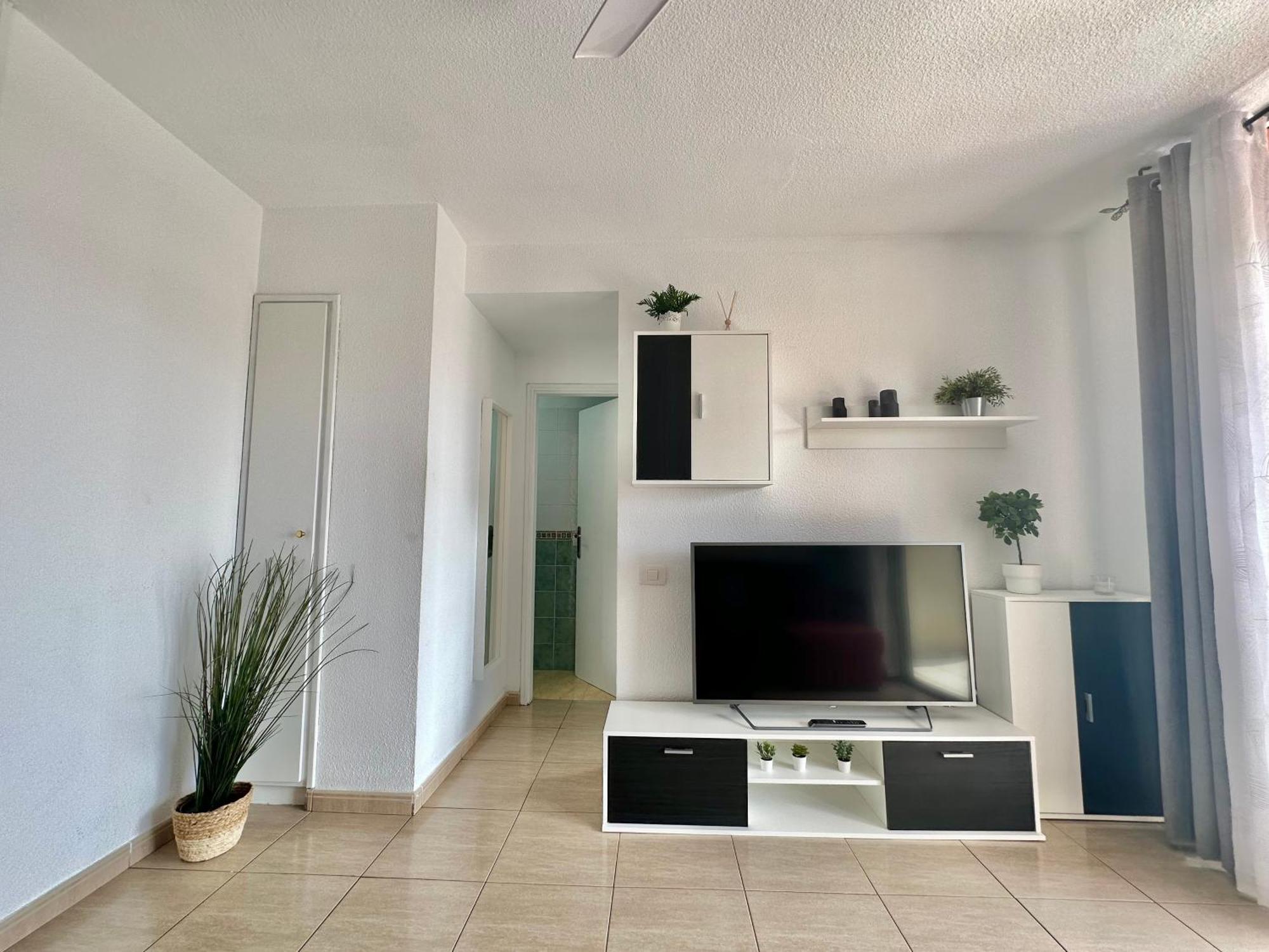Sunbeach Apartment Arona  Zewnętrze zdjęcie